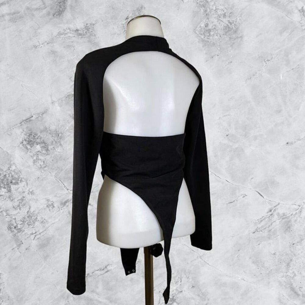 h:ours Nikita Bodysuit - Black - Picture 5 of 8